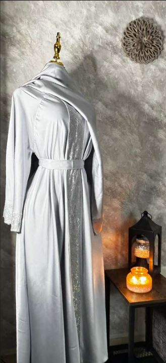 Amara Abaya editorial view